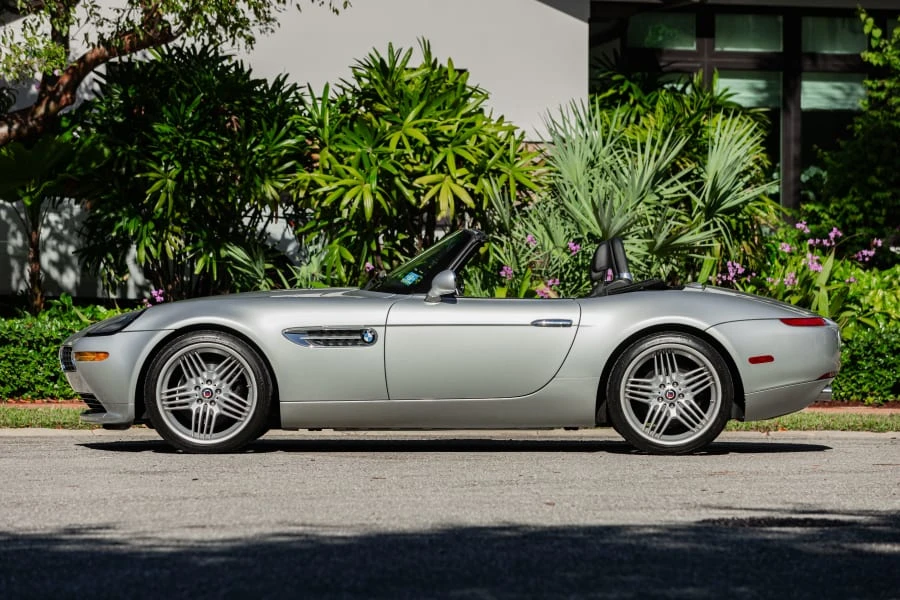 2003 BMW Z8 - Image 2 of 31