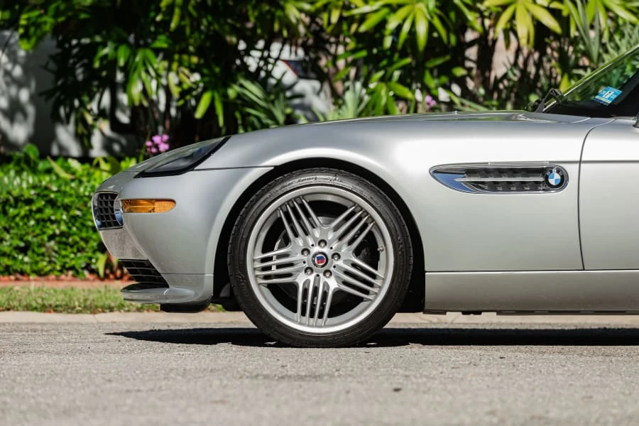 2003 BMW Z8 - Image 14 of 31