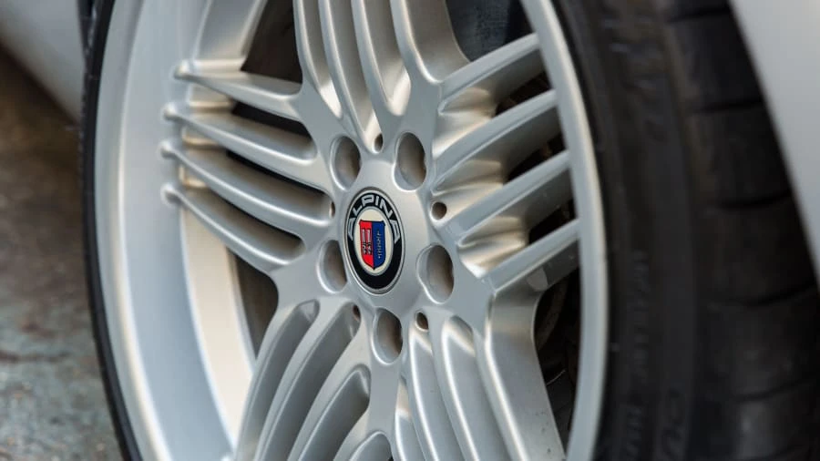 2003 BMW Z8 - Image 4 of 12