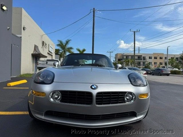 2003 BMW Z8 - Image 11 of 12