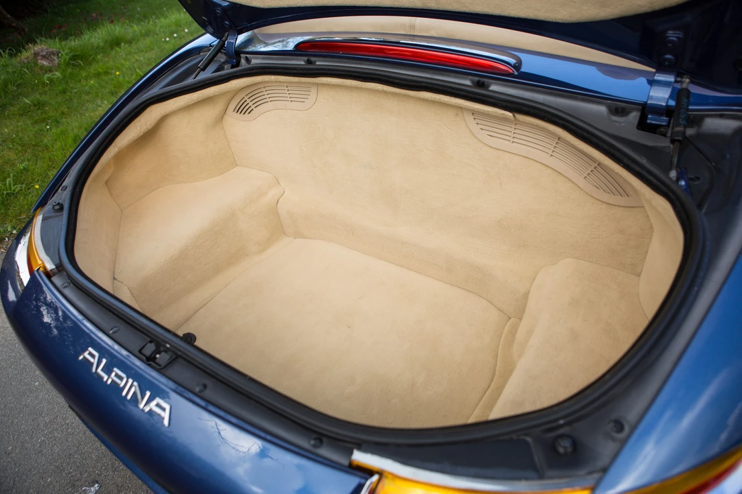 2003 BMW Z8 - Image 22 of 31