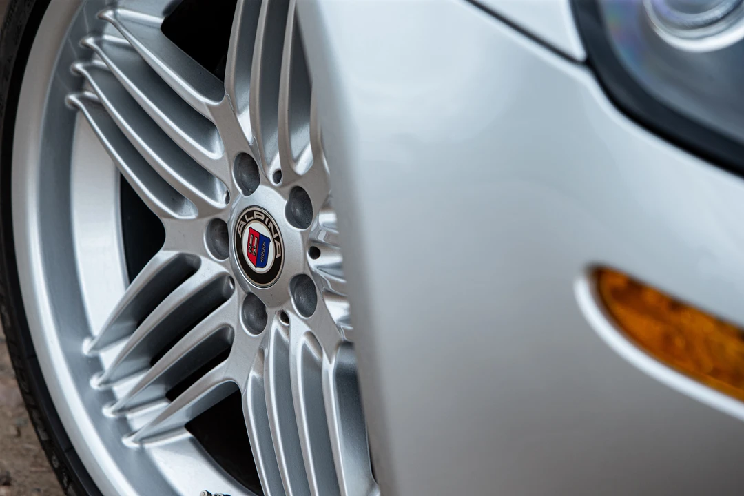 2003 BMW Z8 - Image 12 of 31