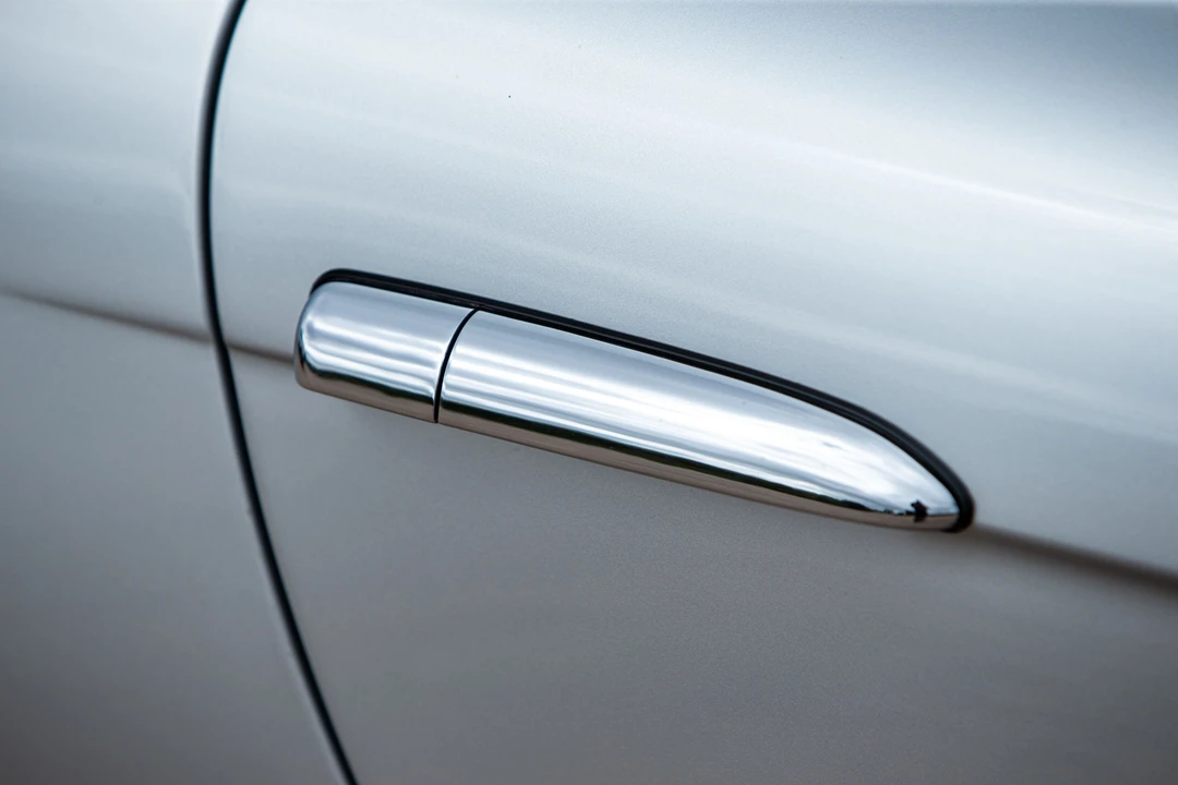 2003 BMW Z8 - Image 14 of 31