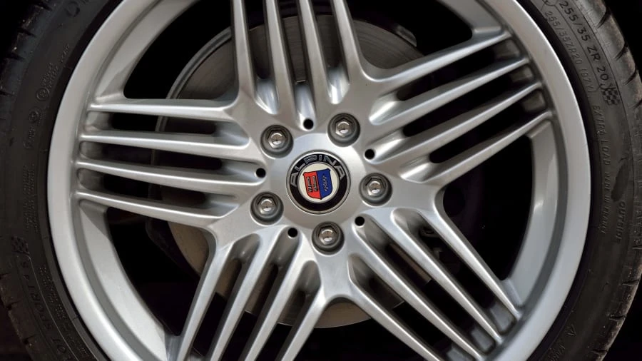 2003 BMW Z8 - Image 15 of 27