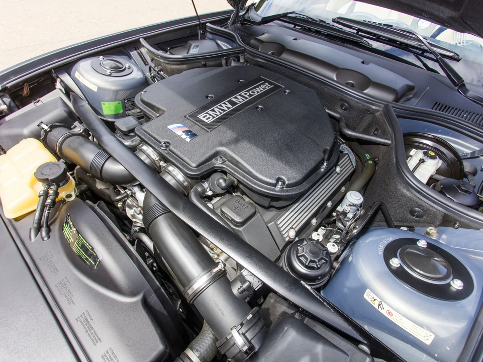 2003 BMW Z8 - Image 16 of 31