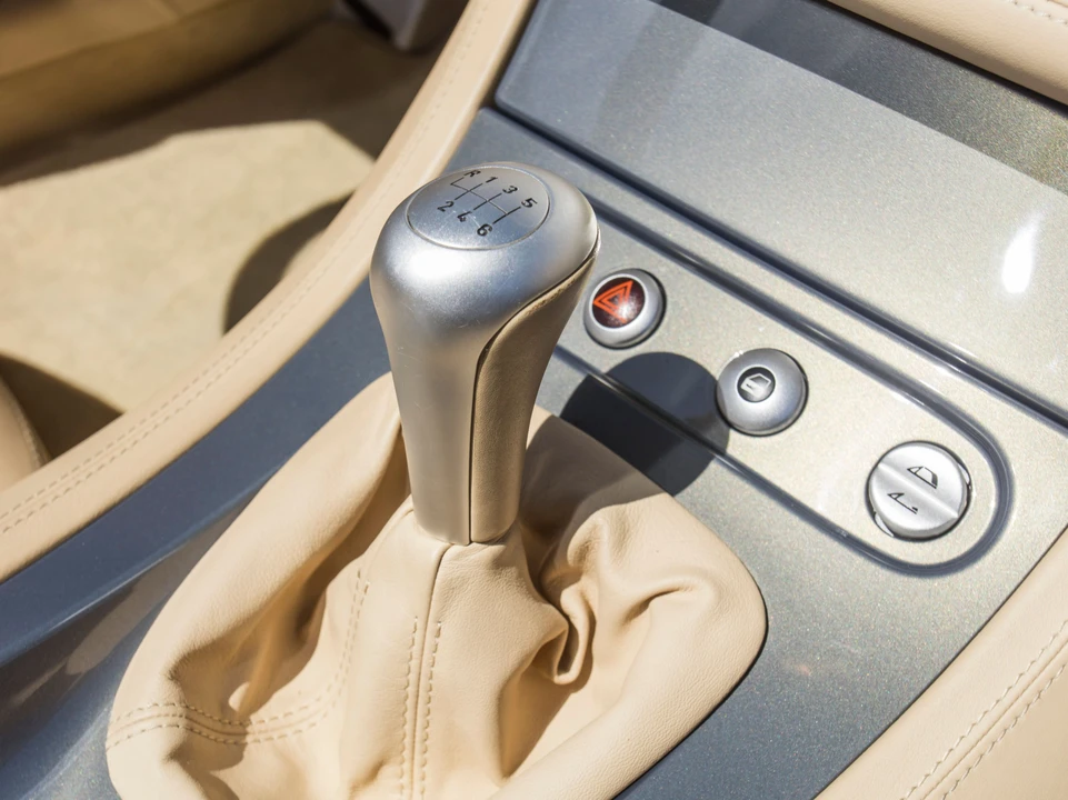 2003 BMW Z8 - Image 20 of 31
