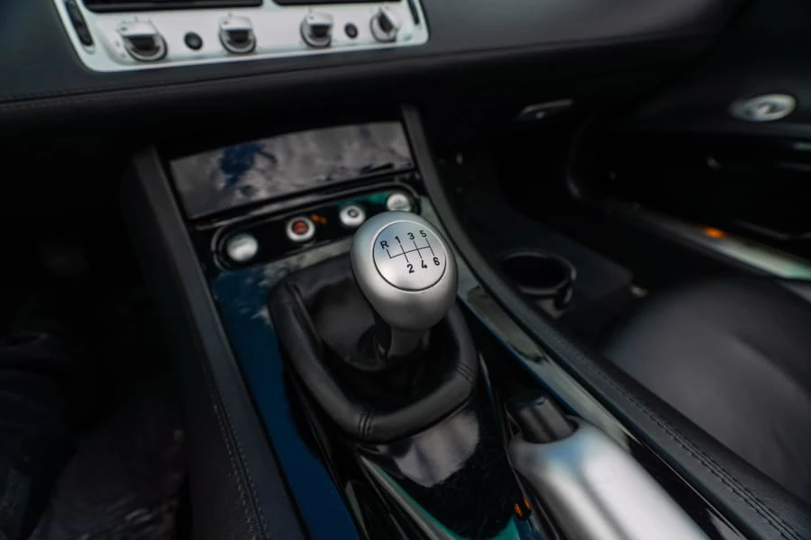 2003 BMW Z8 - Image 30 of 31