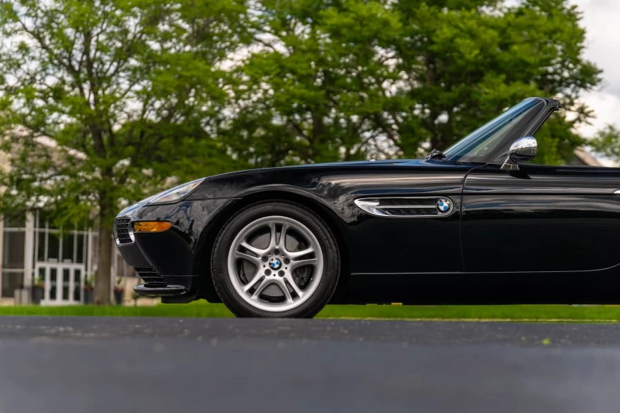 2003 BMW Z8 - Image 12 of 31