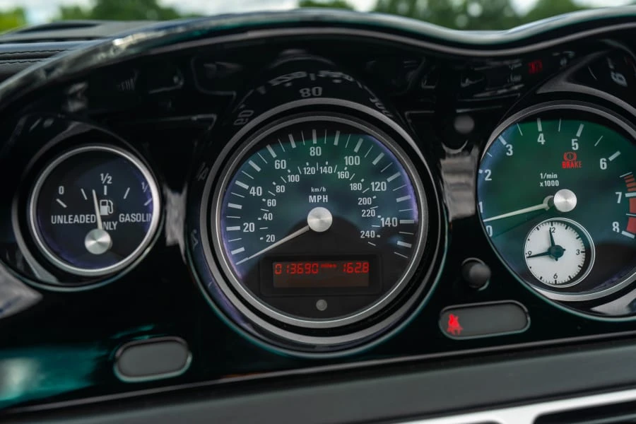 2003 BMW Z8 - Image 27 of 31