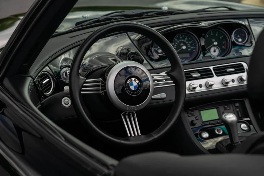 2003 BMW Z8 - Image 25 of 31