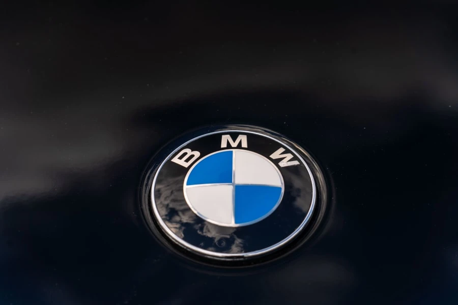 2003 BMW Z8 - Image 11 of 31