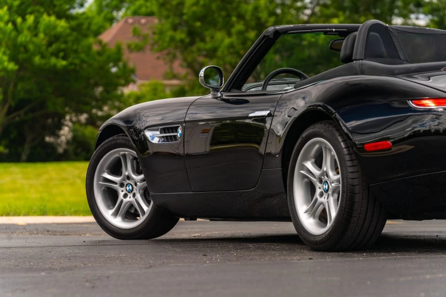 2003 BMW Z8 - Image 16 of 31