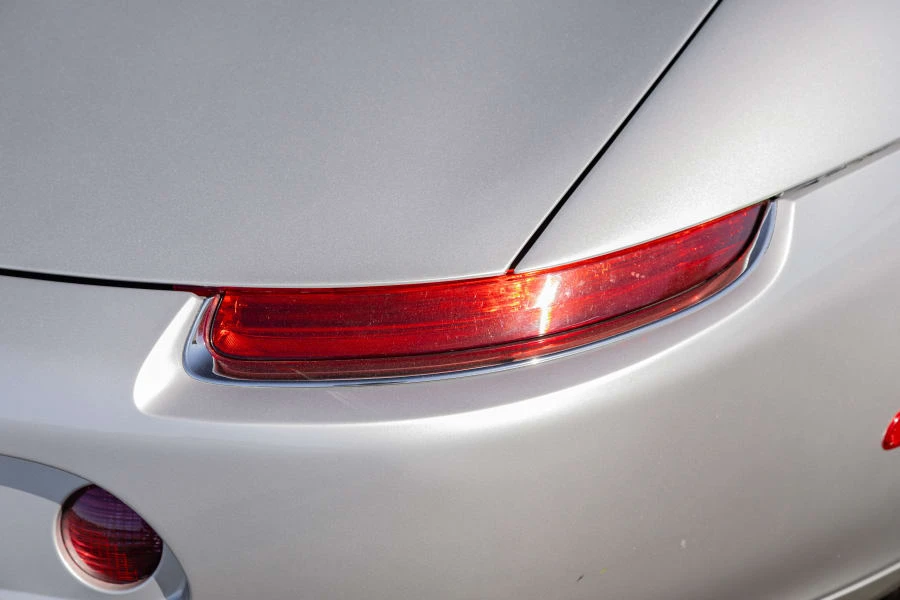 2003 BMW Z8 - Image 11 of 31