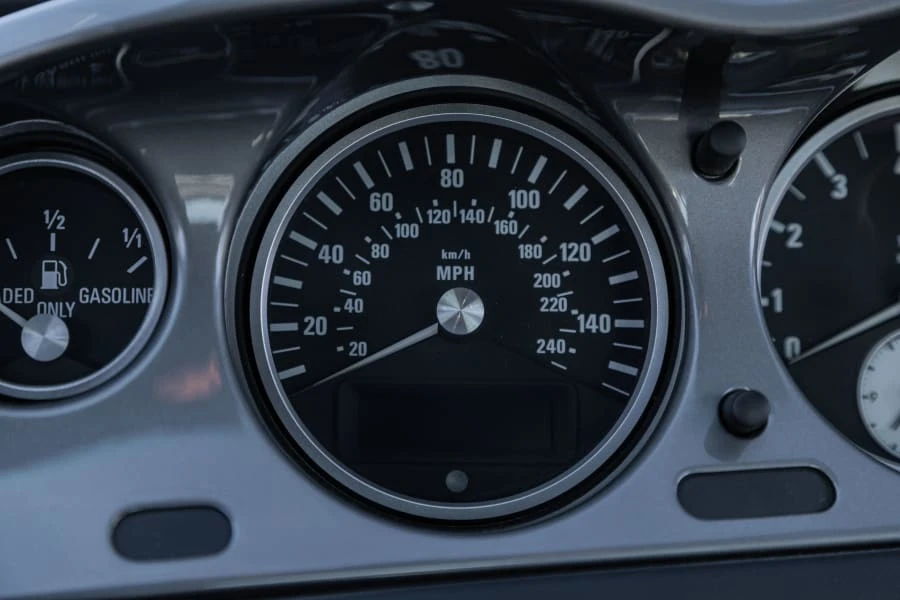 2003 BMW Z8 - Image 17 of 31
