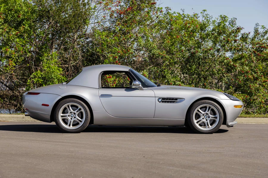 2003 BMW Z8 - Image 14 of 31