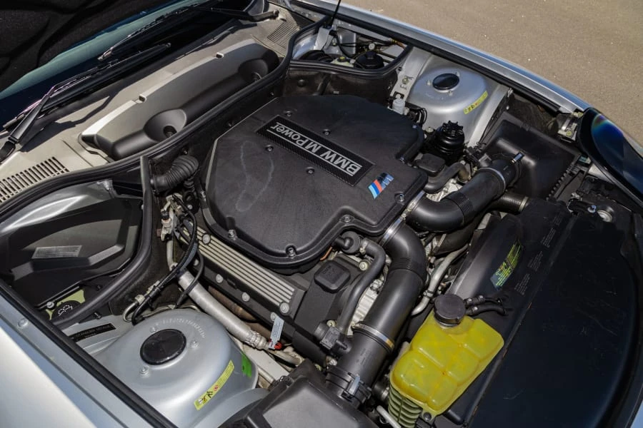 2003 BMW Z8 - Image 30 of 31