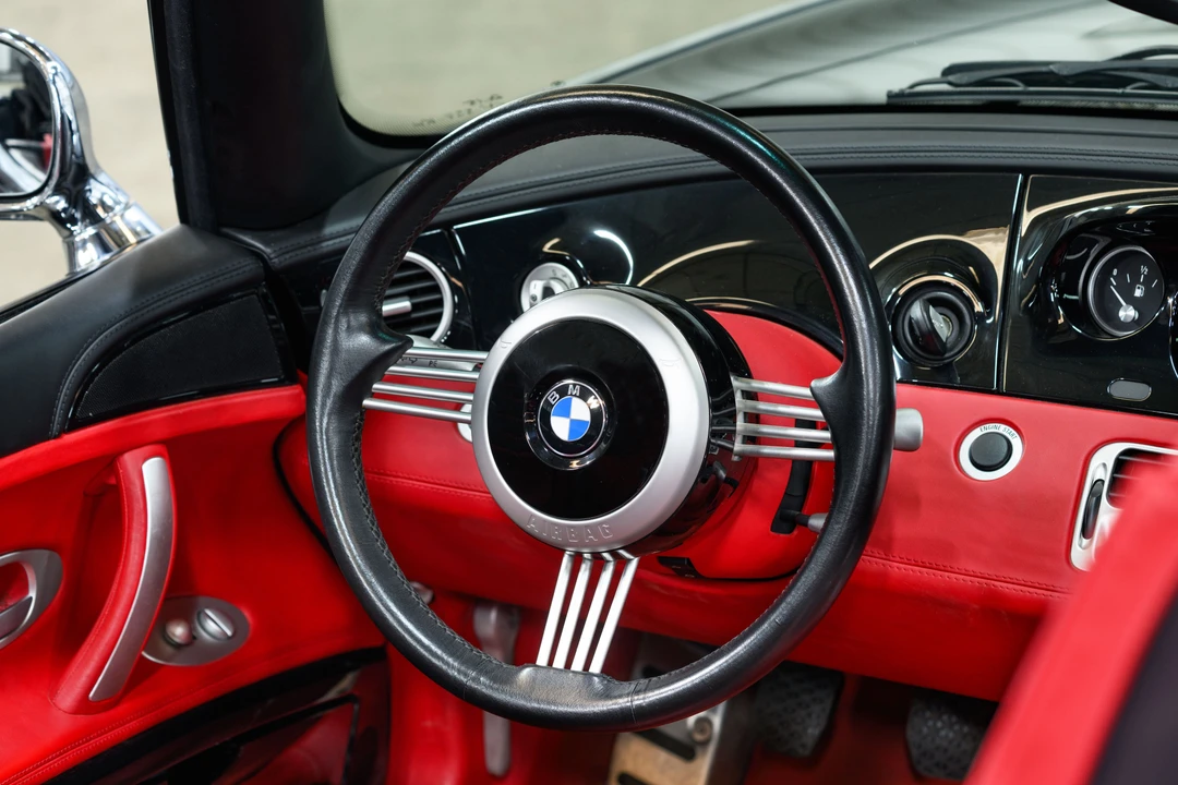 2003 BMW Z8 - Image 30 of 31