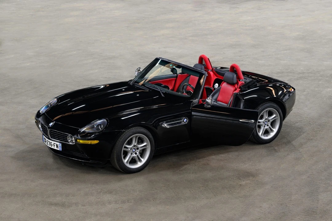 2003 BMW Z8 - Image 17 of 31