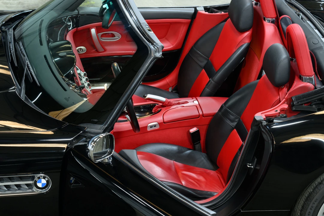 2003 BMW Z8 - Image 24 of 31