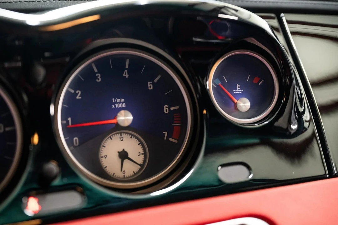 2003 BMW Z8 - Image 24 of 31