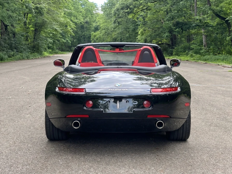 2003 BMW Z8 - Image 13 of 31