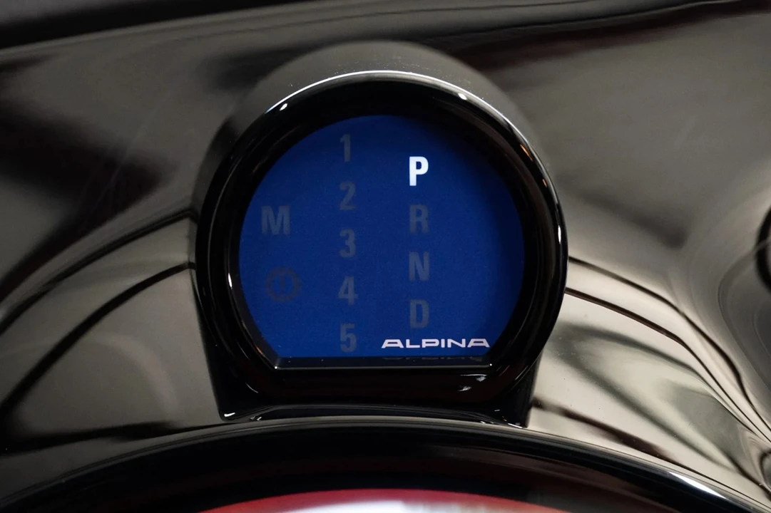2003 BMW Z8 - Image 23 of 31