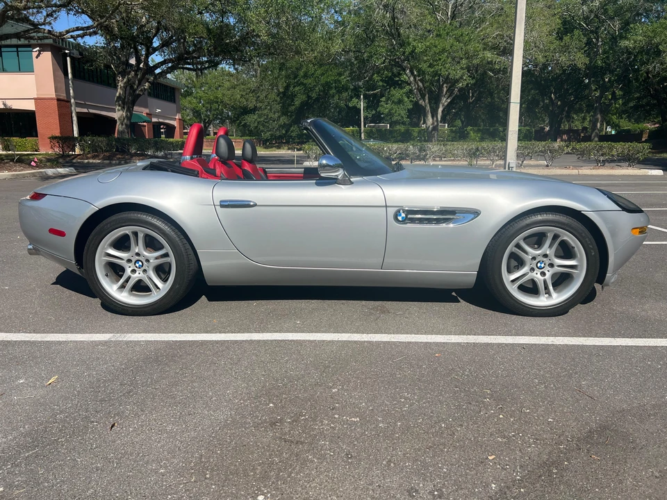 2003 BMW Z8 - Image 12 of 31