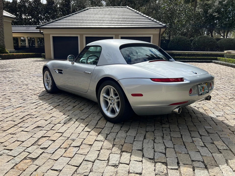 2003 BMW Z8 - Image 19 of 31