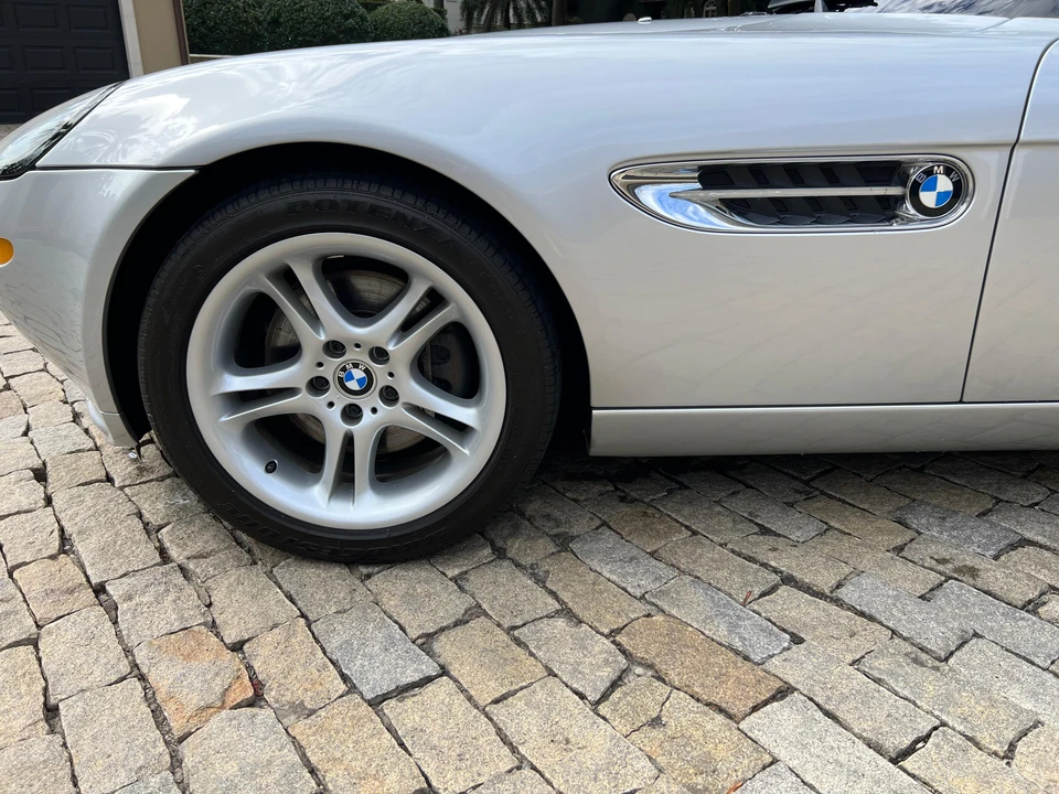 2003 BMW Z8 - Image 26 of 31