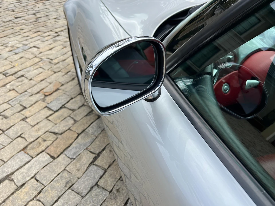 2003 BMW Z8 - Image 28 of 31
