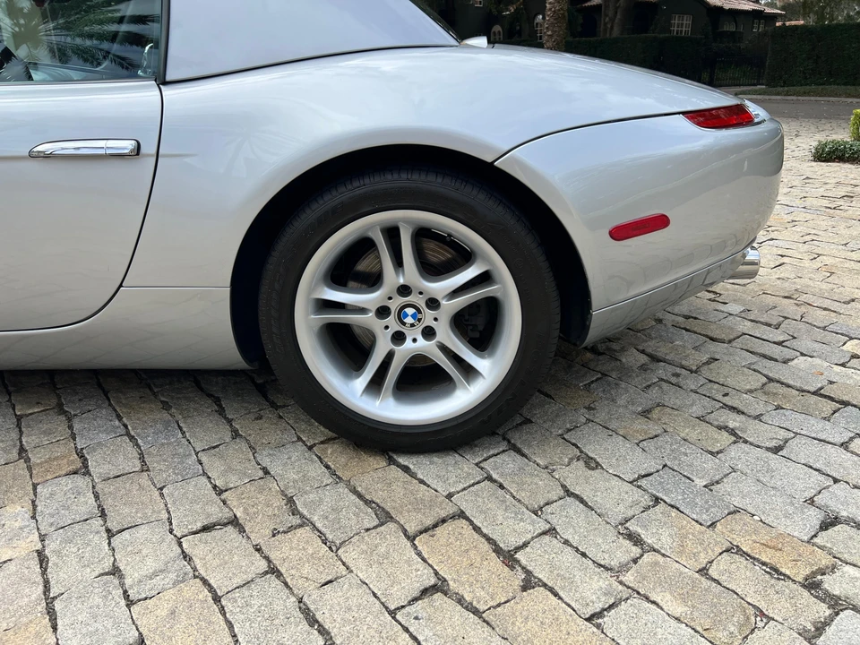 2003 BMW Z8 - Image 31 of 31