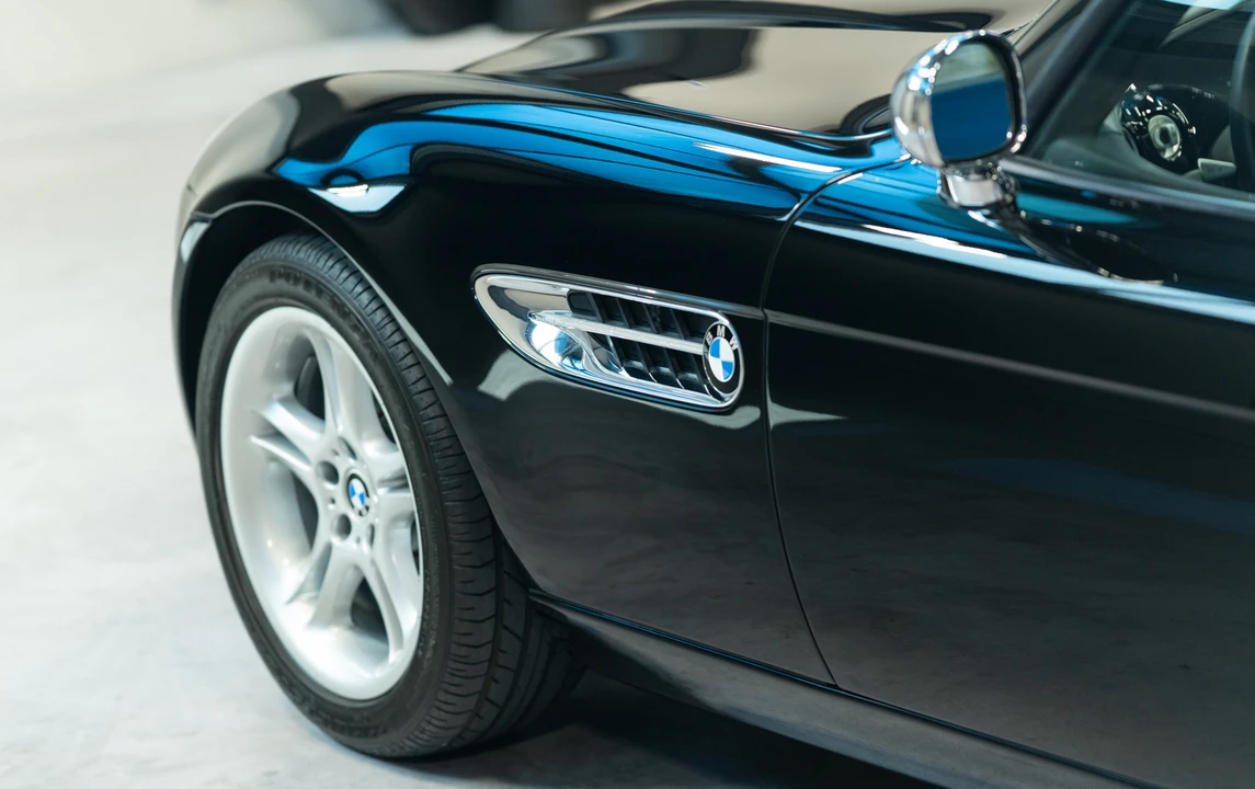 2003 BMW Z8 - Image 15 of 31