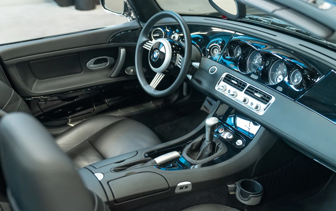 2003 BMW Z8 - Image 25 of 31