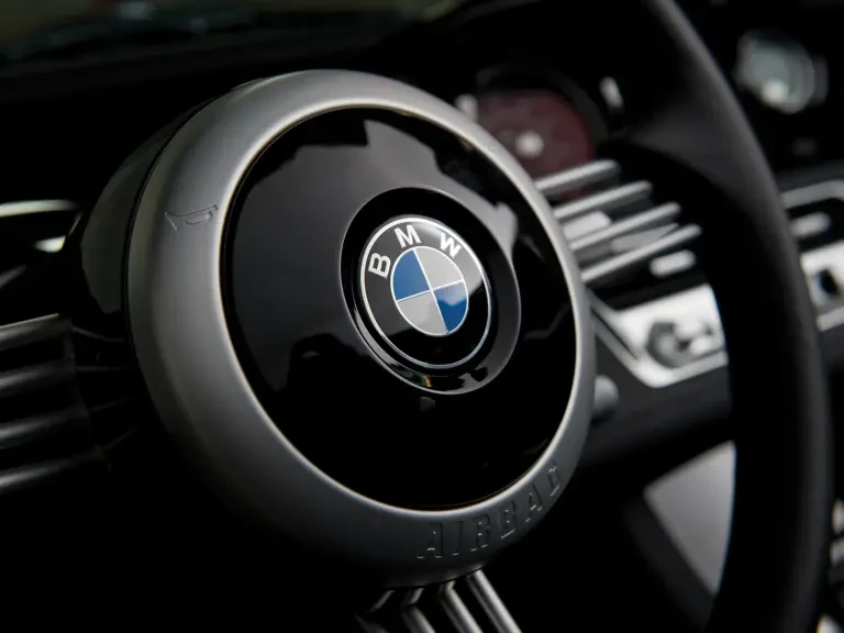 2003 BMW Z8 - Image 12 of 20