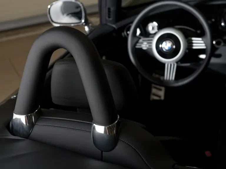 2003 BMW Z8 - Image 11 of 20