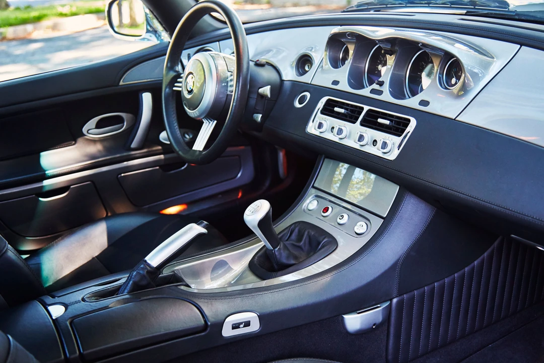 2003 BMW Z8 - Image 16 of 31