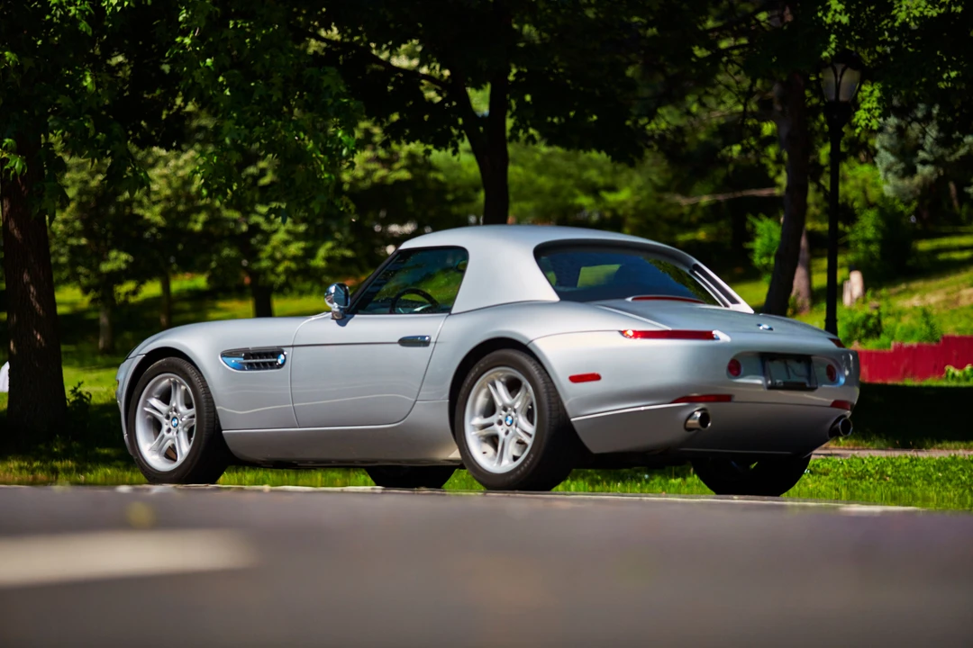 2003 BMW Z8 - Image 28 of 31