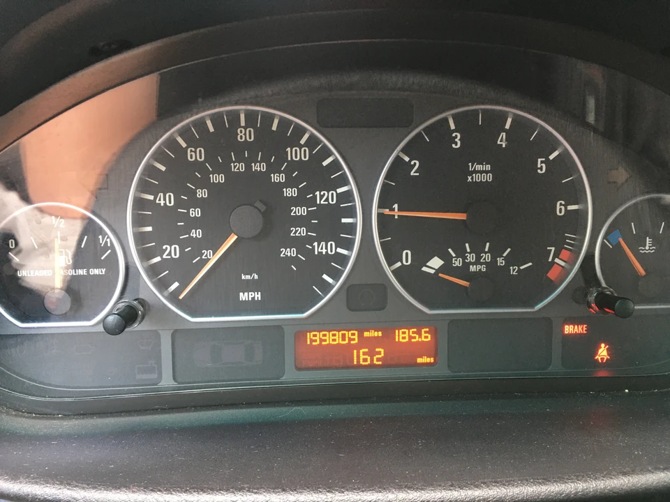 2003 BMW E46 330i & 330Ci - Image 5 of 6