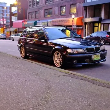 2003 BMW 318i Touring