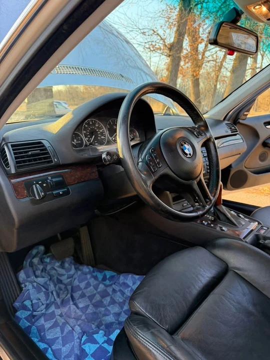 2003 BMW E46 330i & 330Ci - Image 13 of 20