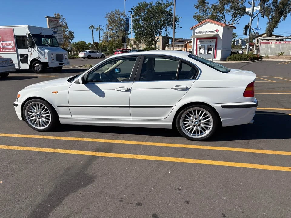 2003 BMW E46 330i & 330Ci - Image 4 of 4