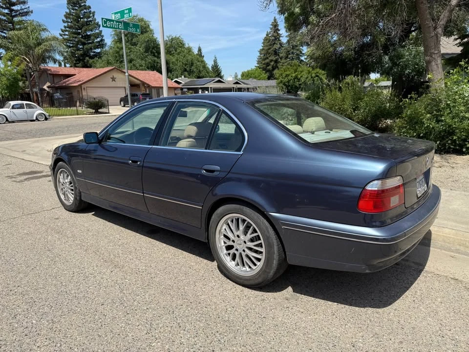 2003 BMW E39 540i - Image 3 of 11
