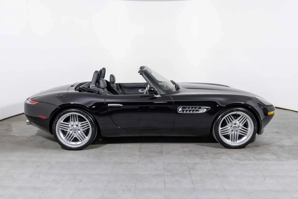 2003 BMW Z8 - Image 8 of 20