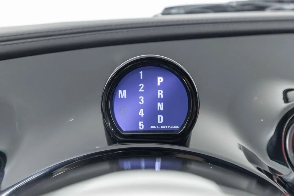 2003 BMW Z8 - Image 14 of 20