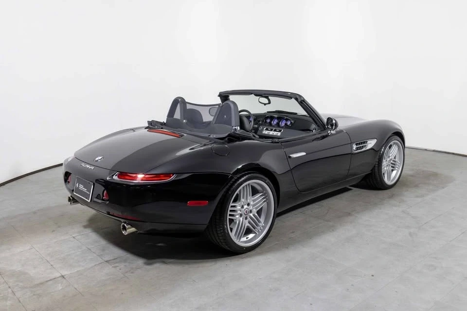 2003 BMW Z8 - Image 7 of 20