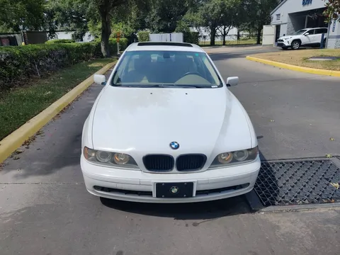 2003 BMW 530i (E39)