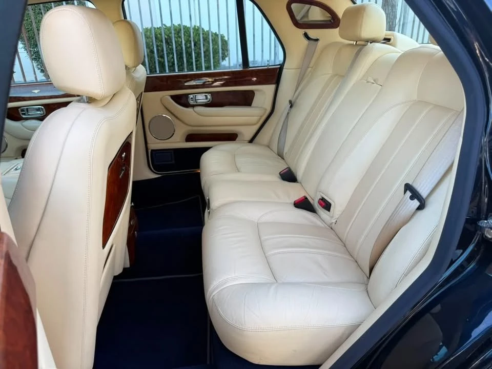 2003 Bentley Arnage R & RL - Image 19 of 20