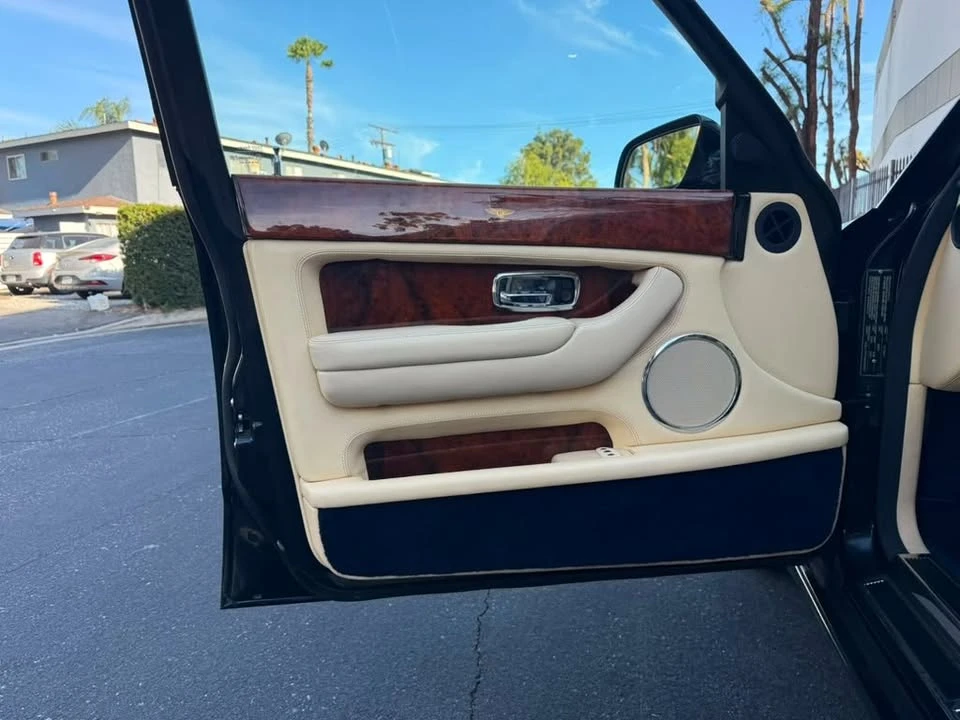 2003 Bentley Arnage R & RL - Image 12 of 20
