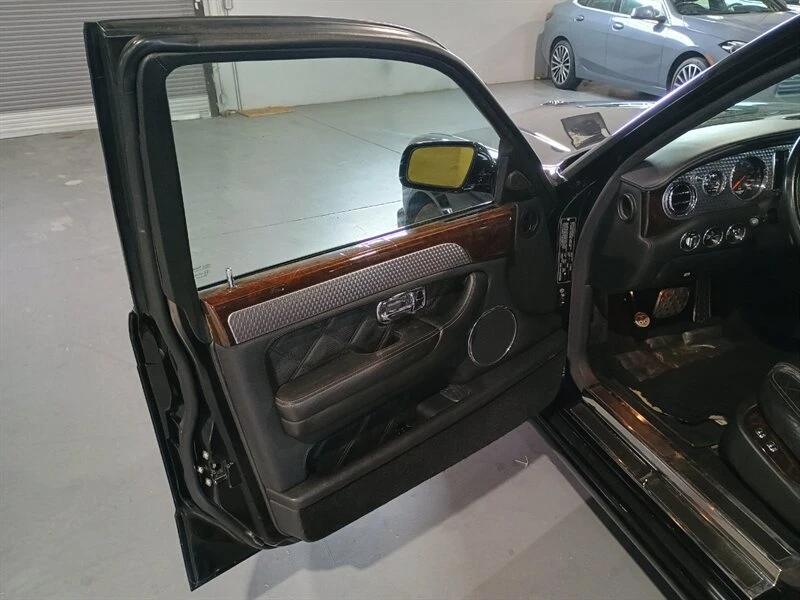 2003 Bentley Arnage R & RL - Image 13 of 20