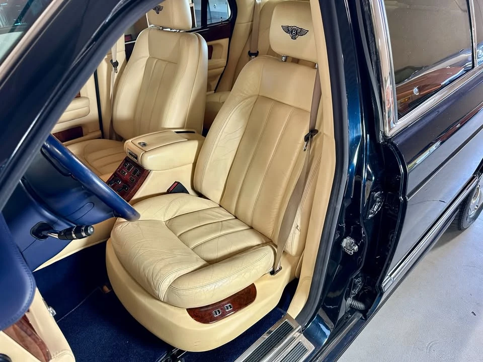 2003 Bentley Arnage R & RL - Image 9 of 20